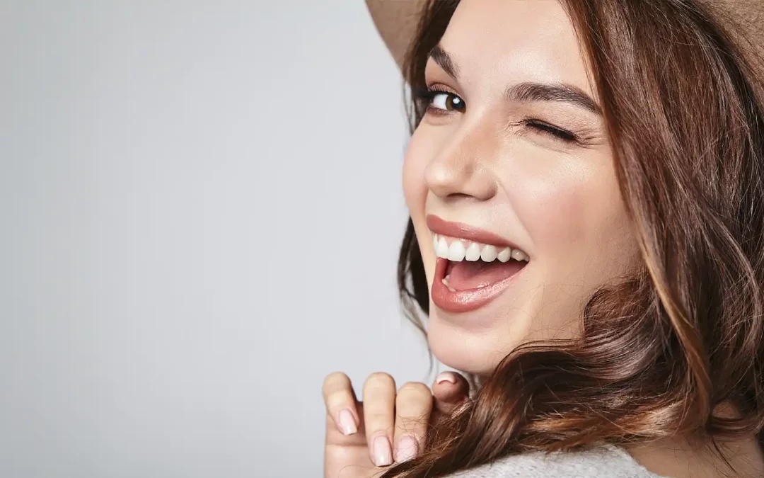 Teeth whitening Hialeah FL — professional in-office whitening at Enjoy Dental